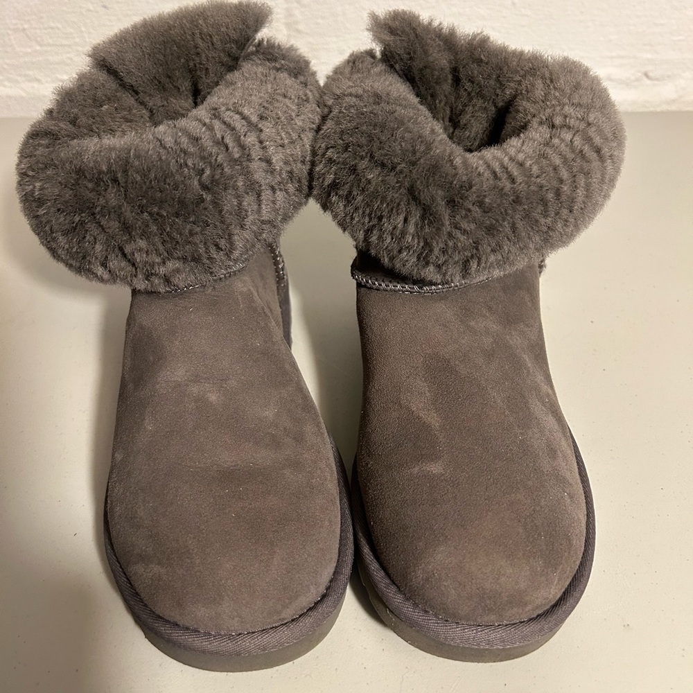 Women’s UGG boots